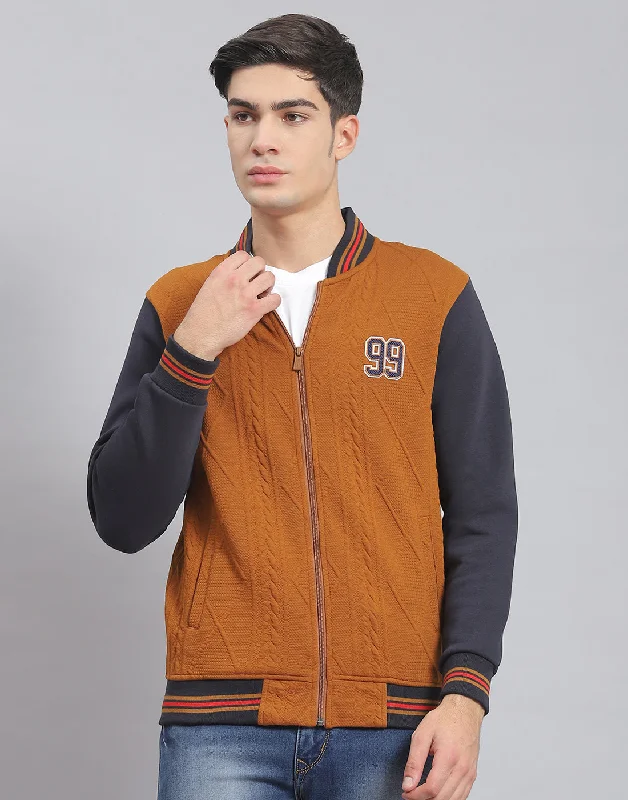 Men Brown Solid Mandarin Collar Full Sleeve Sweatshirt