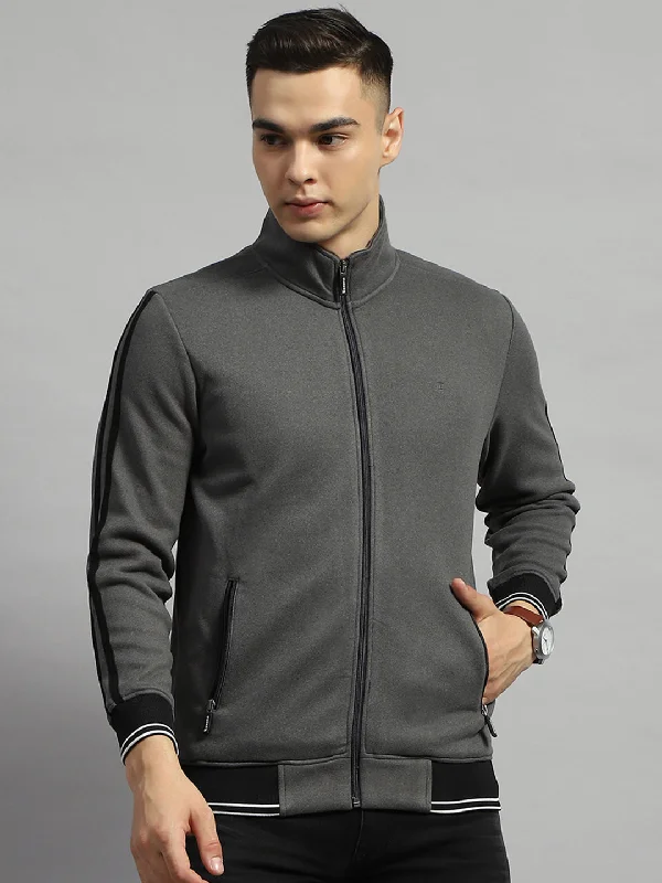 Men Grey Solid Mock Neck Full Sleeve Sweatshirt