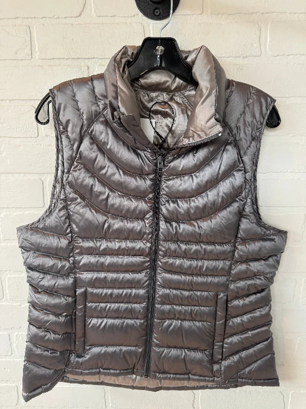 Vest Puffer & Quilted By Bernardo In Grey, Size: Lp